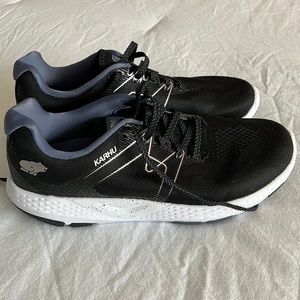 Men’s Size 11 Karhu Ortix  Running Shoes